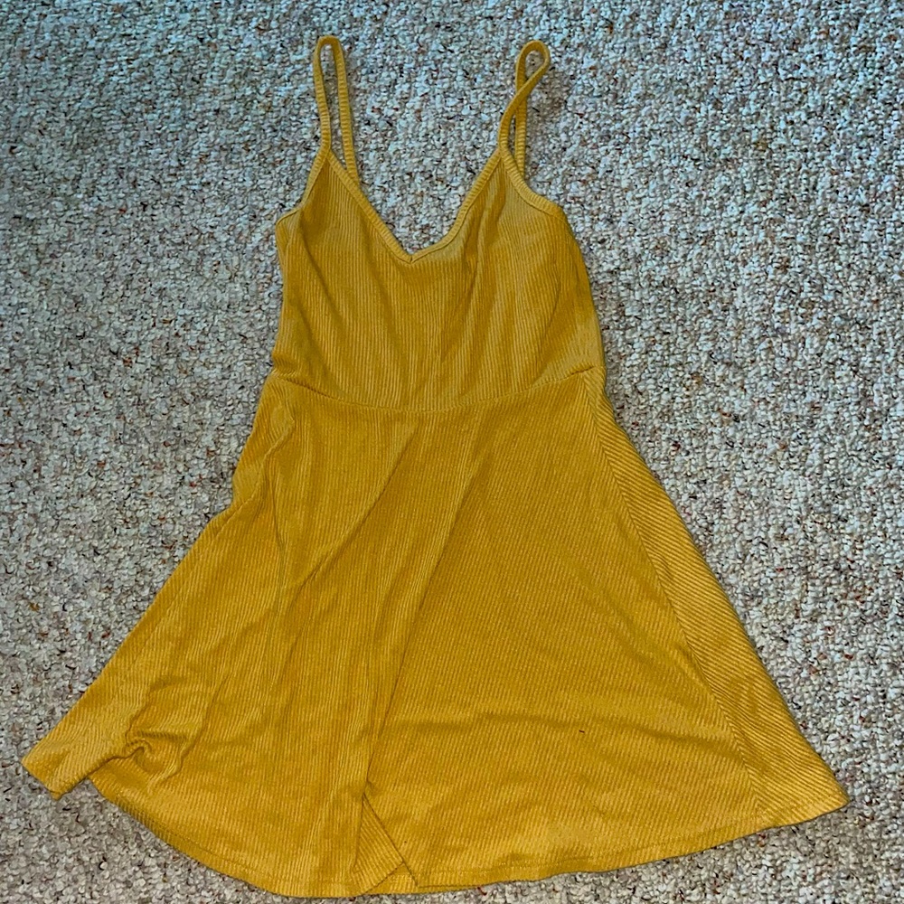 yellow sundress